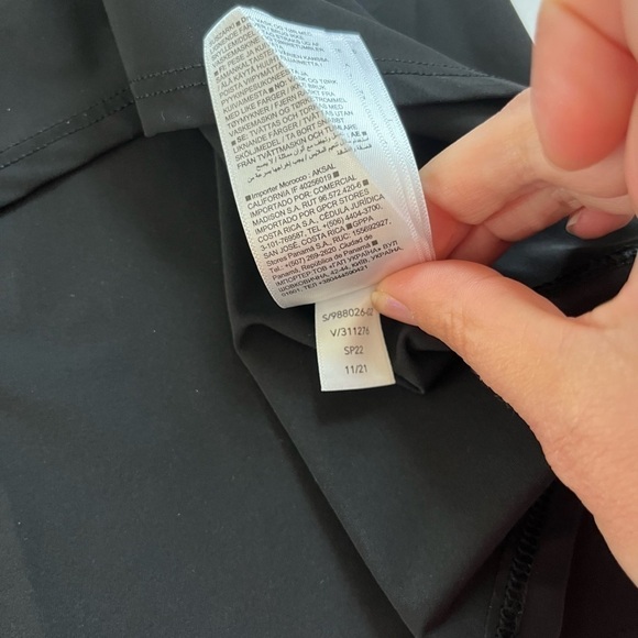 Athleta Black Racerback Lightweight Tank Size 1x - Picture 5 of 7